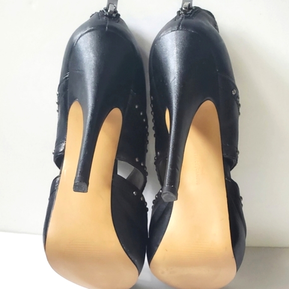 Vince Camuto Caged Studded Punk Platform Heel Ankle Boots "Mabels" Size 36 - Picture 11 of 16